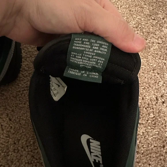 Nike Men's Custom Black and Green Dunk Low Sneakers - Picture 5 of 9